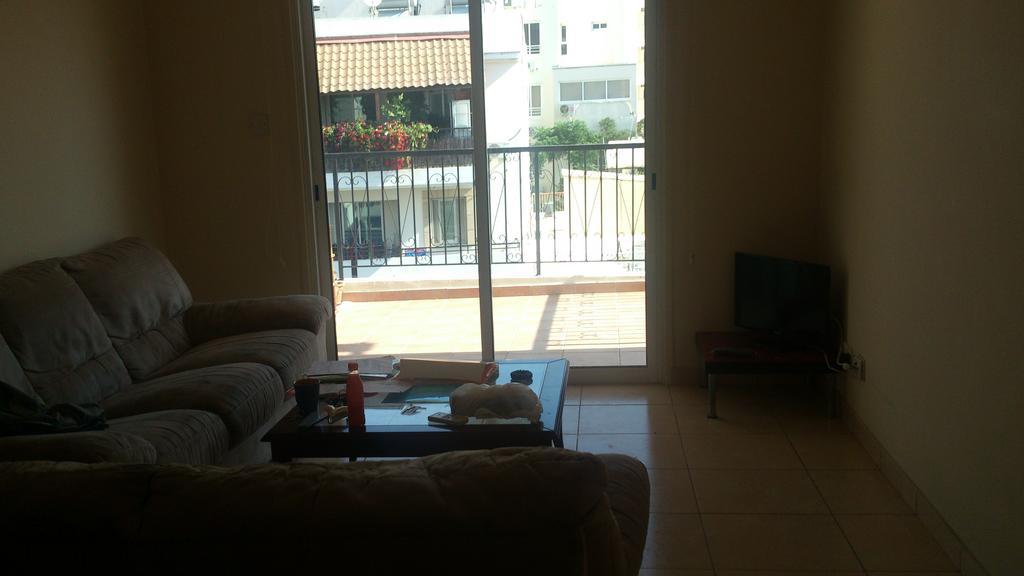 Carisa Olympic Court Apartment Larnaca Bilik gambar