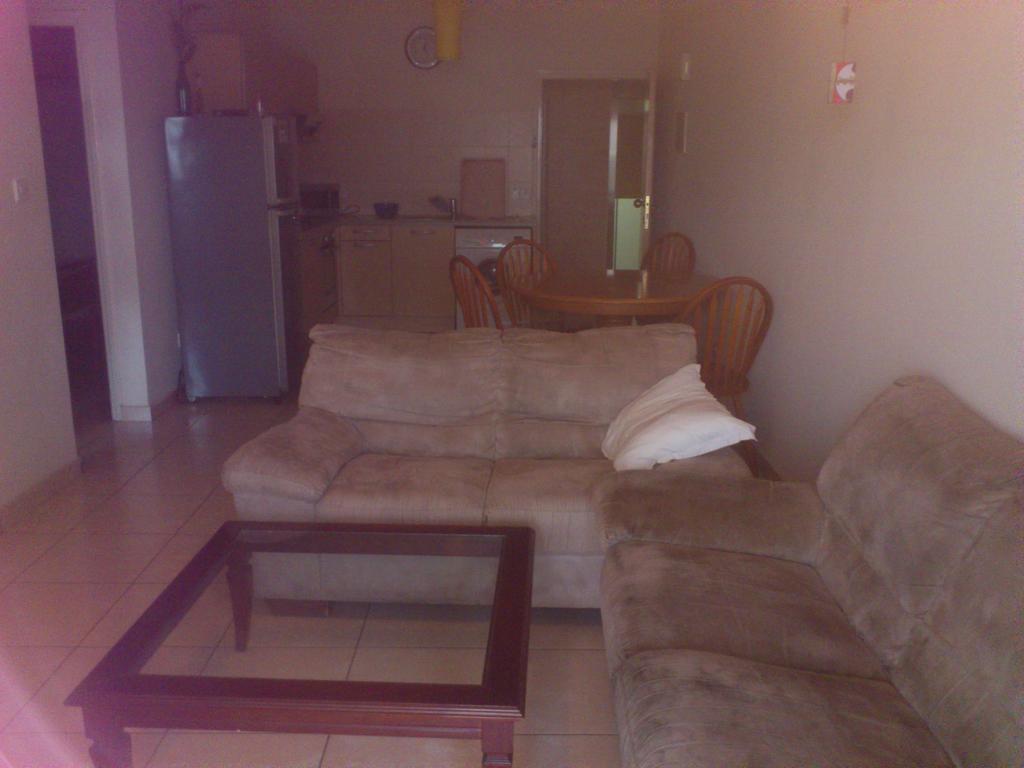 Carisa Olympic Court Apartment Larnaca Bilik gambar
